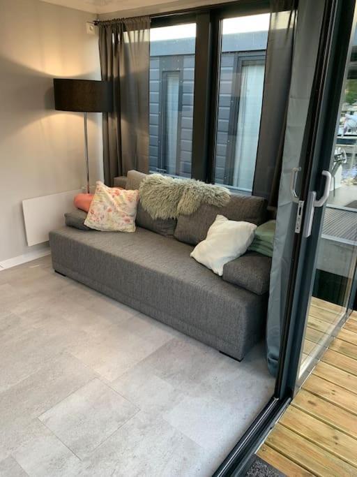 Unique New Houseboat Moored 4 Appartement Zwartsluis Buitenkant foto
